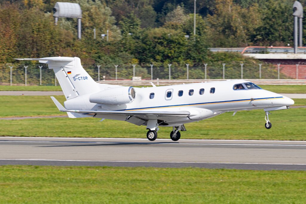 Embraer Phenom 300E