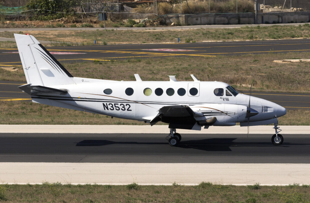 King Air B100